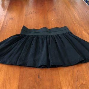 Black elastic waist with zipper skater skirt